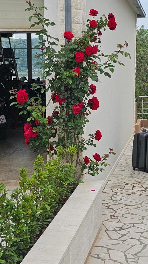 Apartmani Barnjak Trogir Exterior foto
